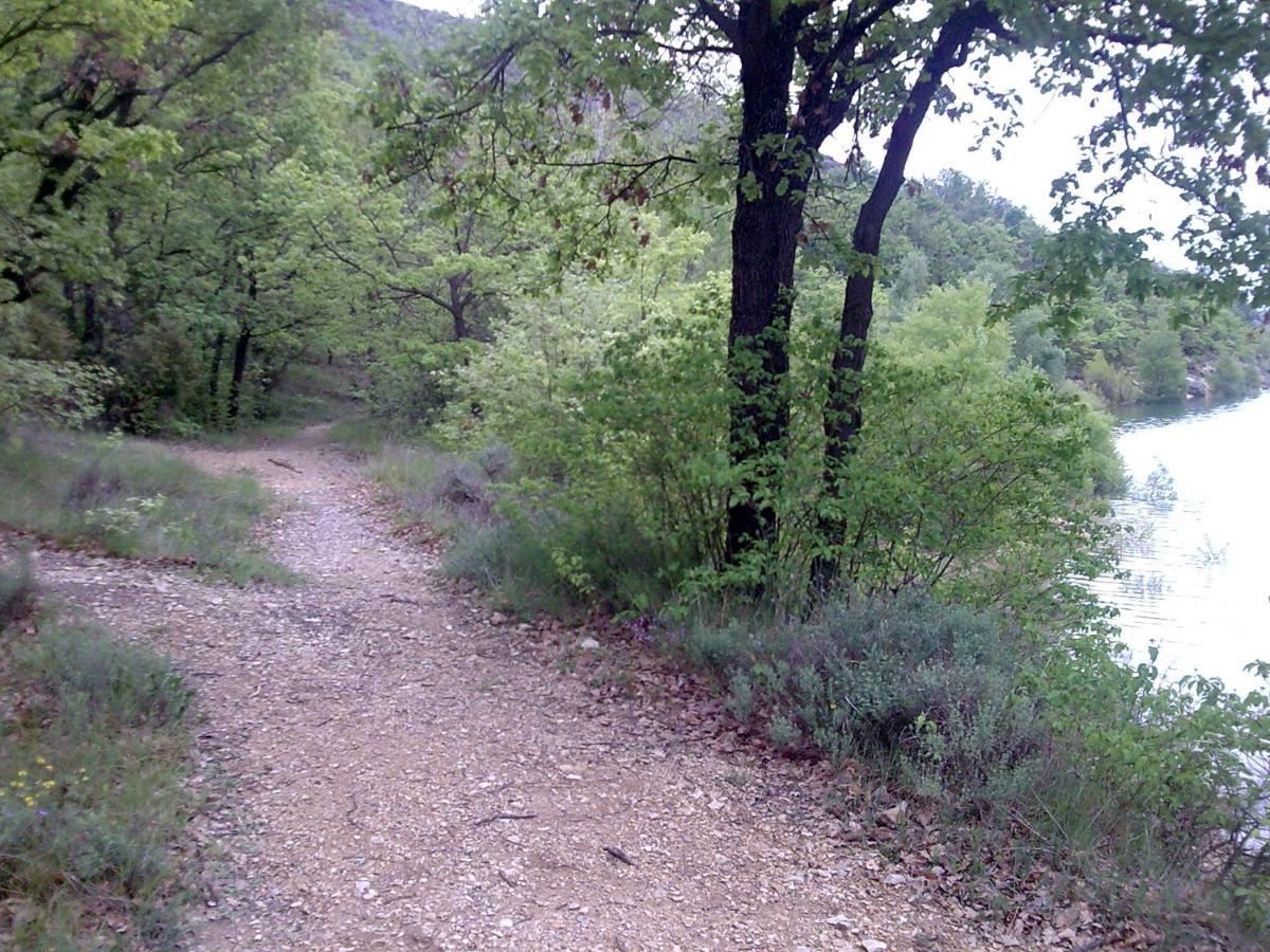 Gite Provence Luberon -Paca- Acces Pmr-Ancv Revest-des-Brousses Esterno foto