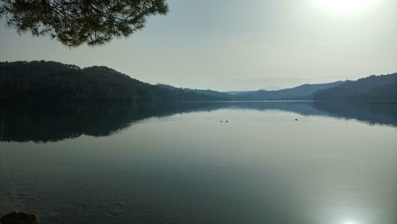 Gite Provence Luberon -Paca- Acces Pmr-Ancv Revest-des-Brousses Esterno foto